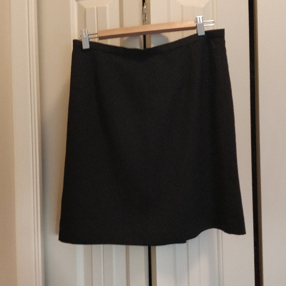 In-Wear Skirt, Size 12